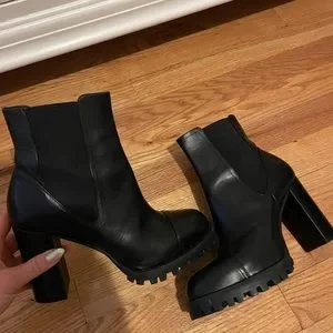 Stuart Weitzman Shoes Stuart Weitzman Wenda Leather Ankle Boot